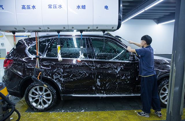 商務(wù)車(chē)保養(yǎng),一次性車(chē)衣